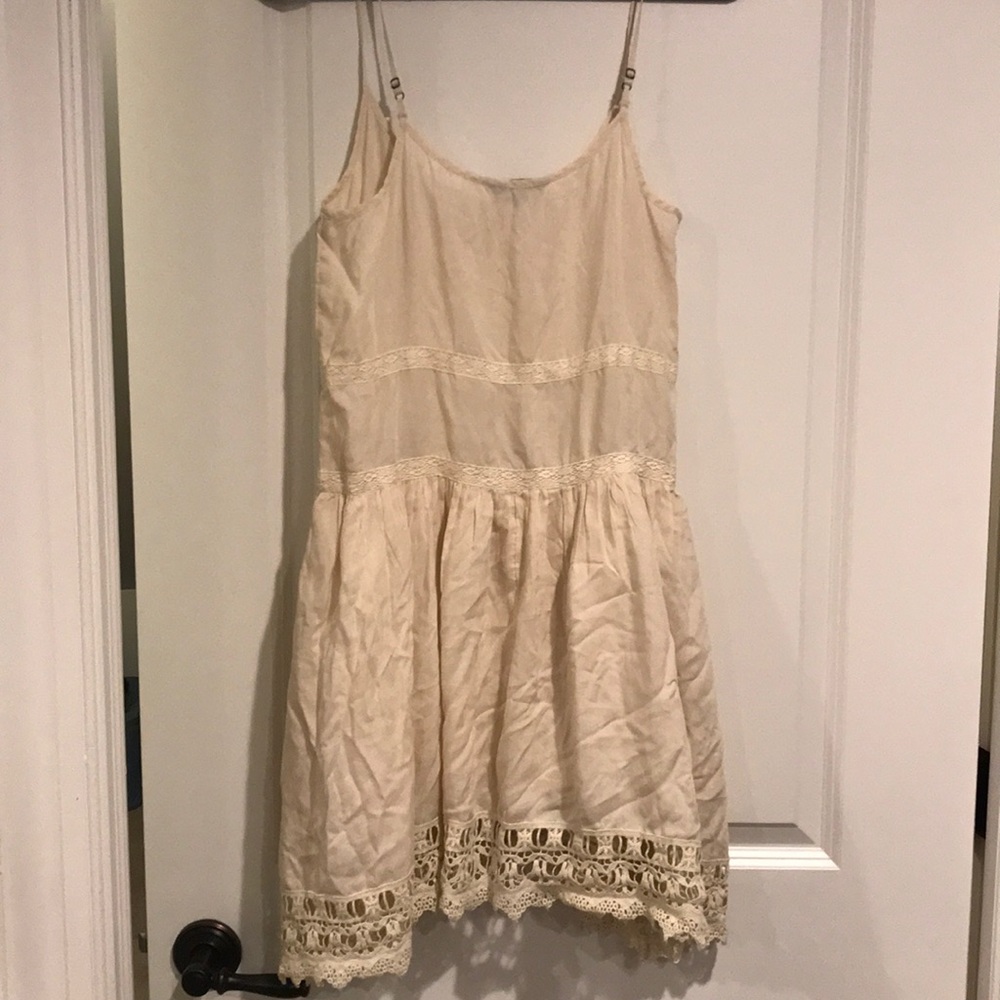 ▪️Beautiful Sun Dress▪️ - Picture 4 of 4